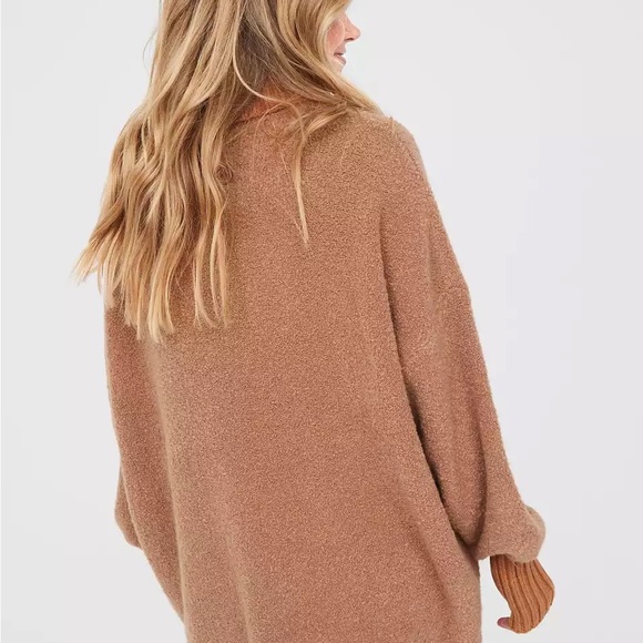 NWOT Aerie Sweater - Picture 2 of 9